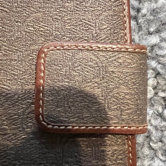 VINTAGE GUCCI  WALLET- SOLD SoLD SOLD - Picture 7 of 8